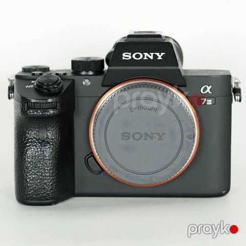Sony Alpha a7 III (ILCE-7M3) tam kadr güzgüsüz fotoaparat - 24.2 MP
