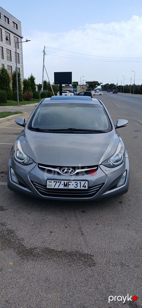 Hyundai Elantra, 1.8 L, 2015 il, 217 187 km