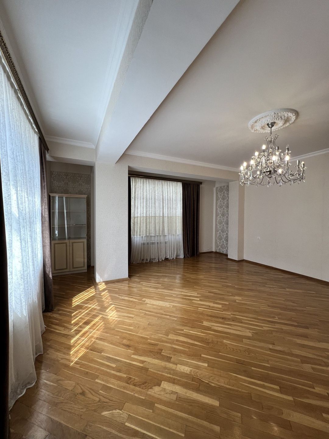 Satılır 2 otaqlı yeni tikili 100 m² — Mənzil, Bakı (2)