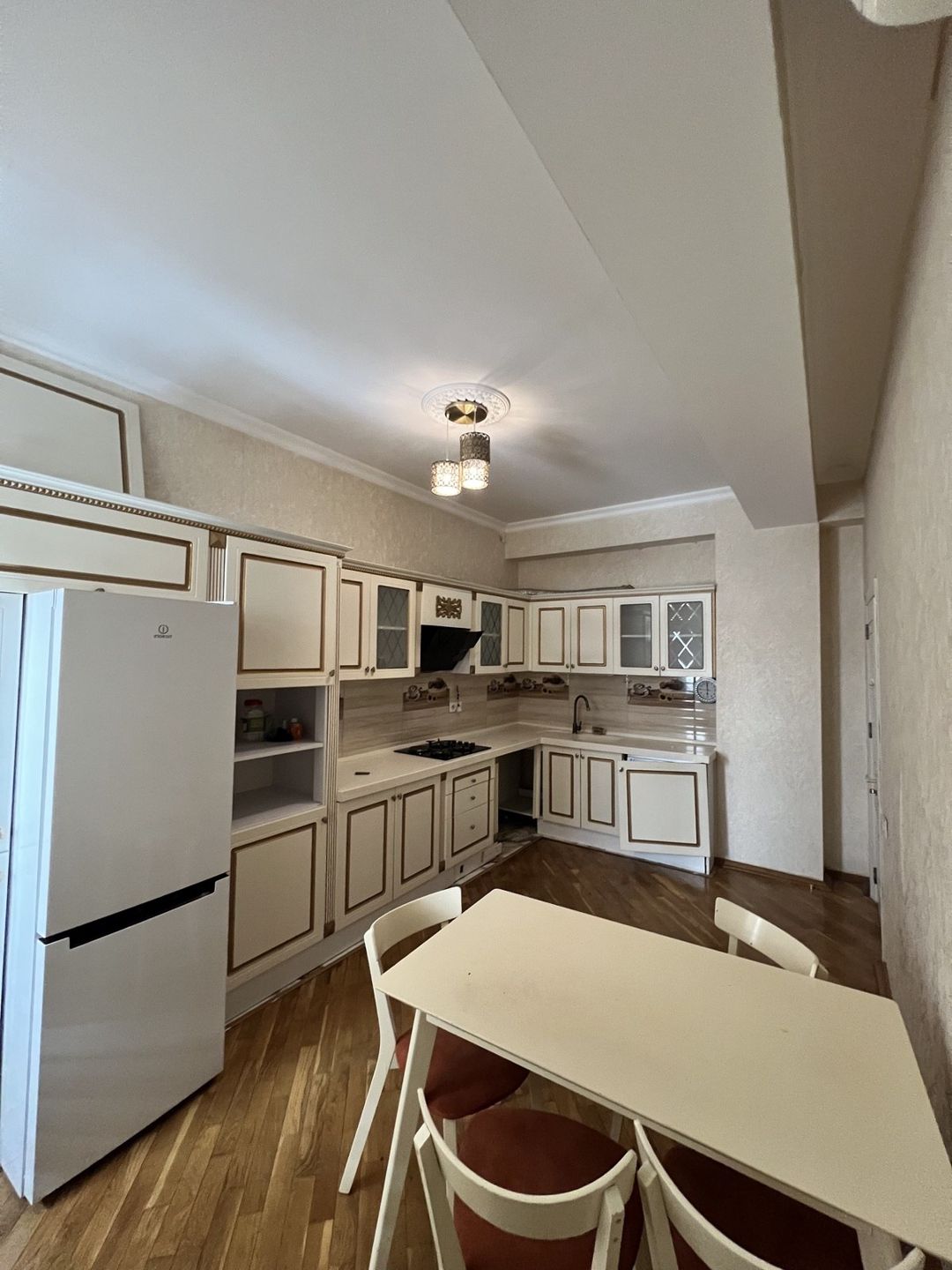 Satılır 2 otaqlı yeni tikili 100 m² — Mənzil, Bakı (7)