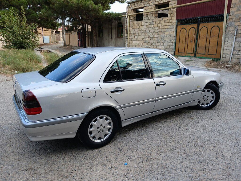 Mercedes C 240, 2.4 L, 1999 il, 281 000 km — Avtomobillər, Bakı (10)