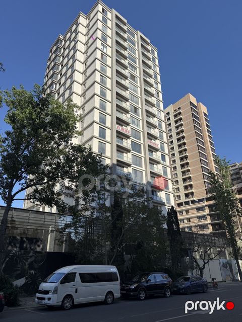Satılır 2 otaqlı yeni tikili 92 m²