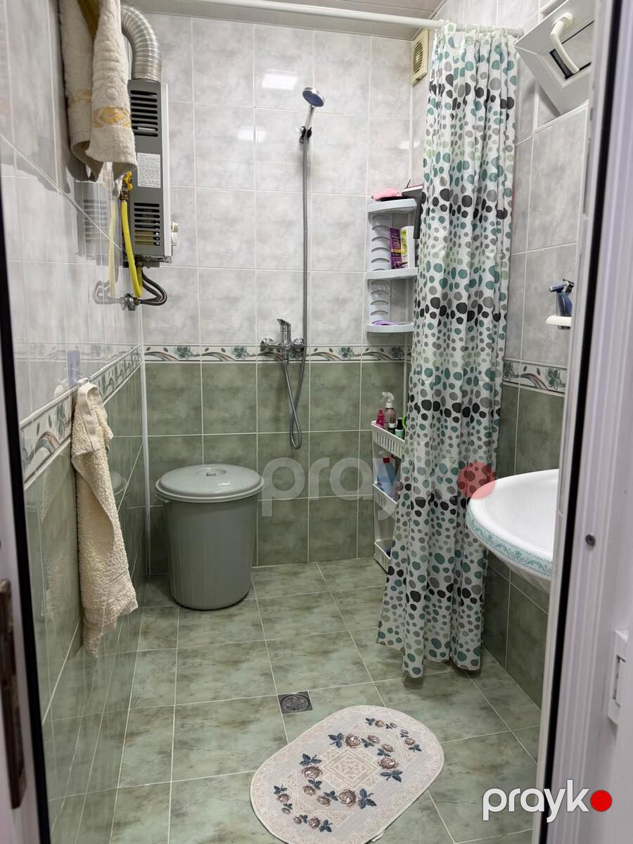 İcarəyə verilir 2 otaqlı köhnə tikili 70 m² — Mənzil, Bakı (6)