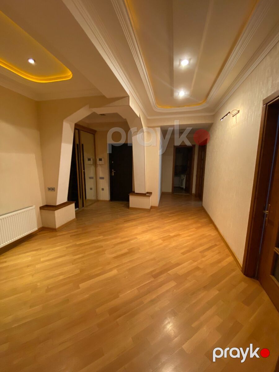 Satılır 4 otaqlı yeni tikili 211 m² — Mənzil, Bakı (11)