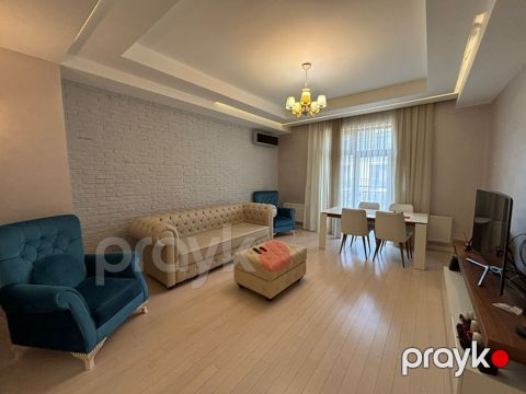 İcarəyə verilir 4 otaqlı yeni tikili 170 m²