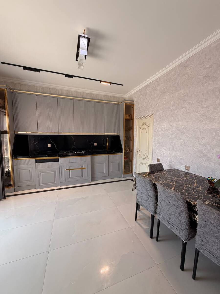 Satılır 5 otaqlı həyət evi/bağ evi 200 m² — Ev, villa, Bakı (7)