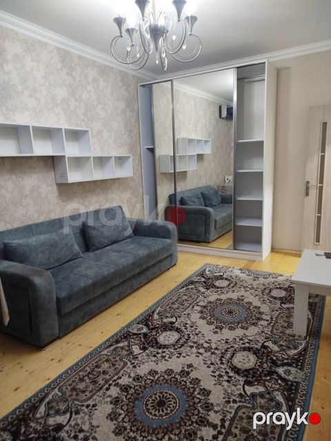 İcarəyə verilir 2 otaqlı köhnə tikili 45 m²