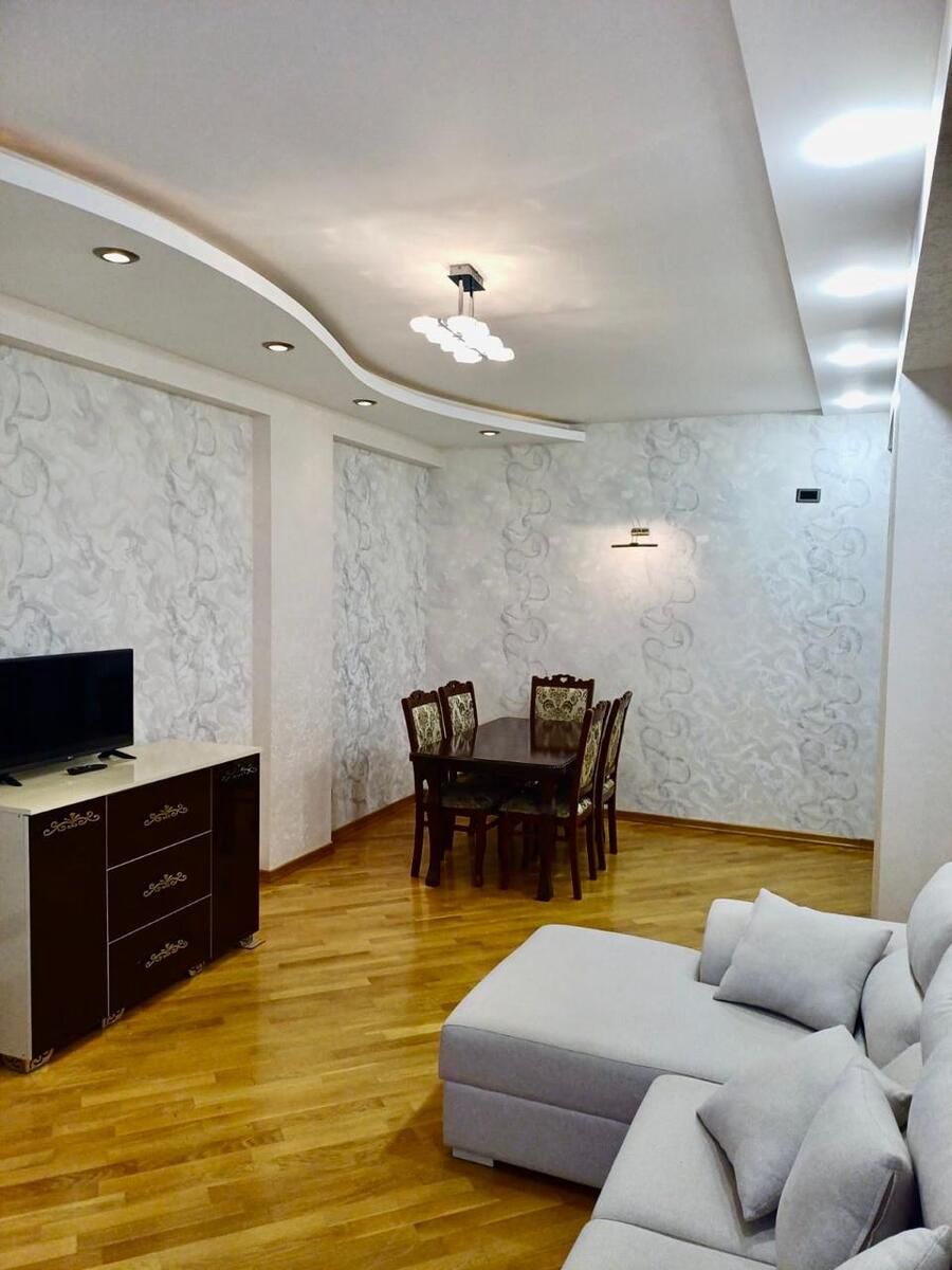 İcarəyə verilir 3 otaqlı yeni tikili 140 m² — Mənzil, Bakı (2)