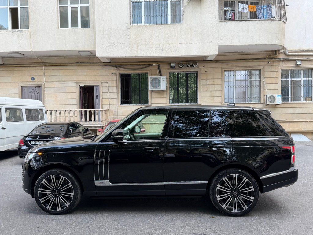 Land Rover Range Rover, 3.0 L, 2018 il, 175 000 km — Avtomobillər, Bakı (7)