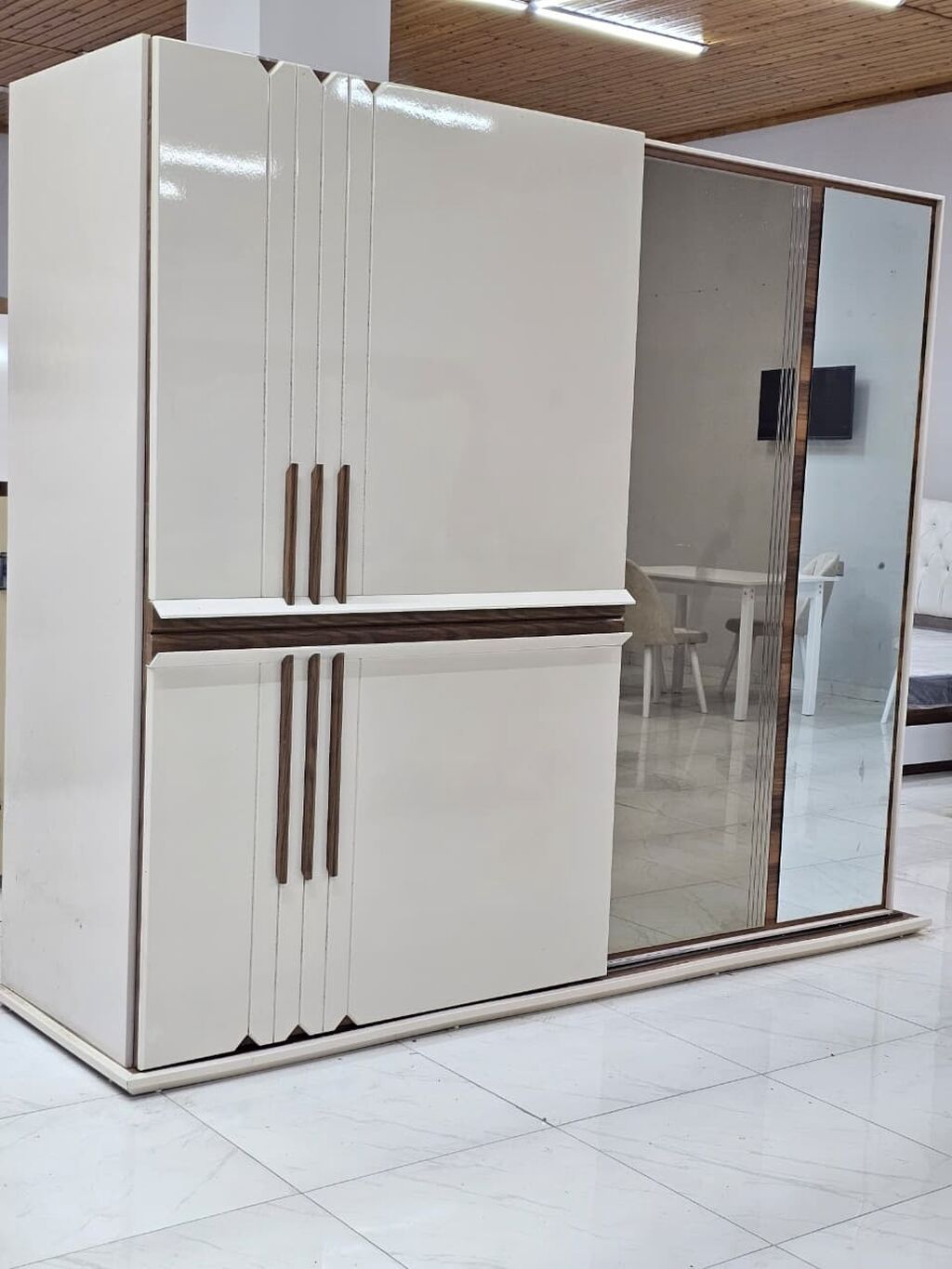 *✅Dolab satılır* Qiymet 320 Azn *Çatdırılma pulsuzdur* afa Eni 2.60 — Mebel, Bakı