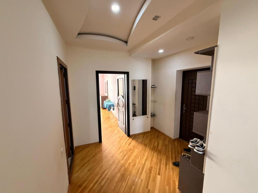 İcarəyə verilir 3 otaqlı yeni tikili 110 m² — Mənzil, Bakı (4)