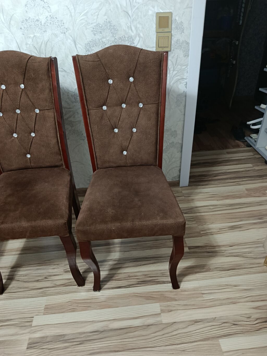 Yemək otağı üçün klassik üslubda yumşaq stullar dəsti. - Material — Stullar, Sumqayıt (3)