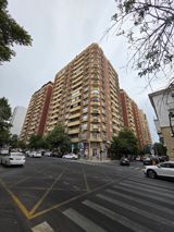Satılır 4 otaqlı yeni tikili 250 m² — Квартира