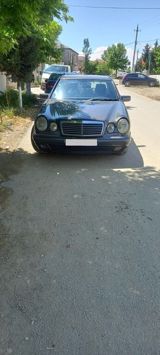 Mercedes E 320, 3.2 L, 1998 il, 284 000 km — Avtomobillər
