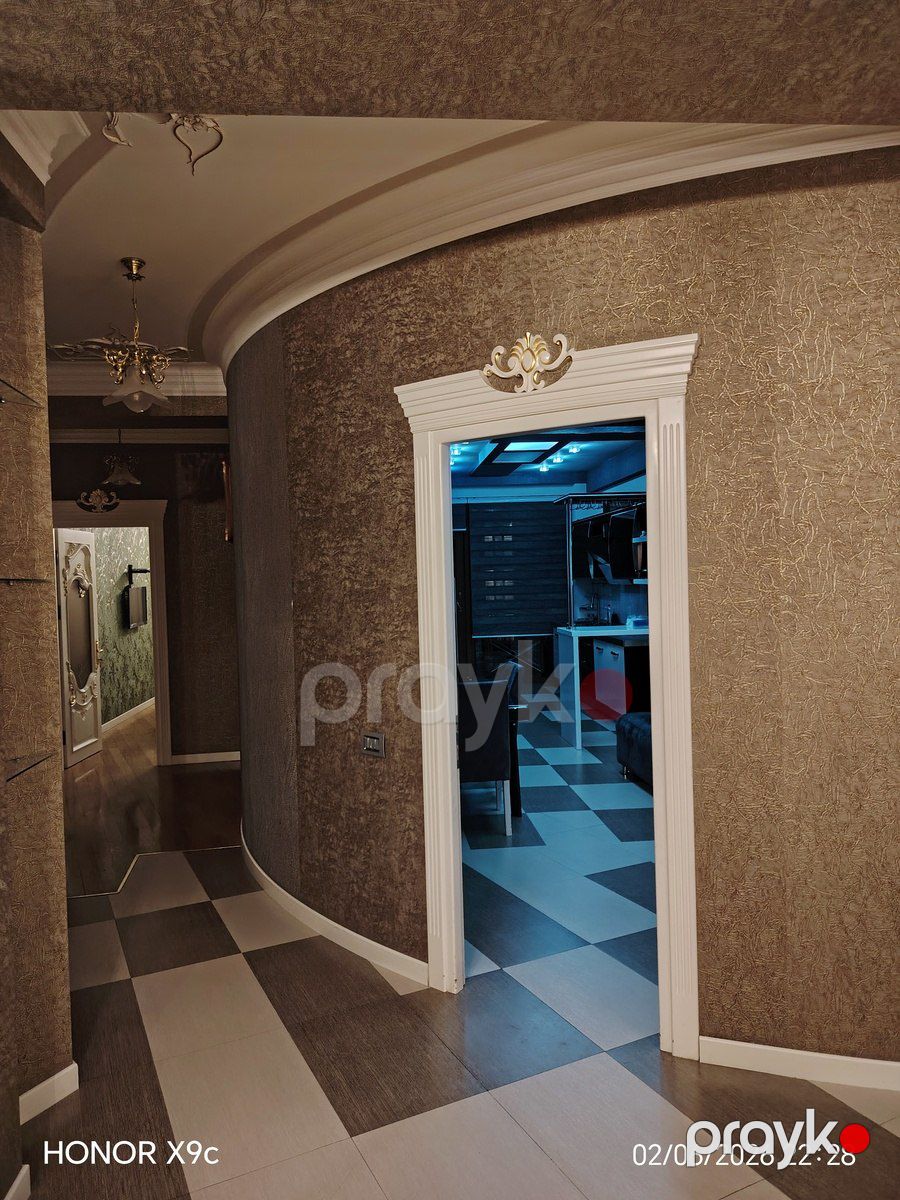 Satılır 4 otaqlı yeni tikili 217 m² — Mənzil, Bakı (9)