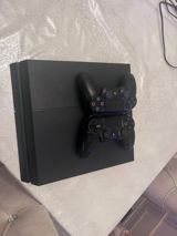 PlayStation 4 1TB — Goods
