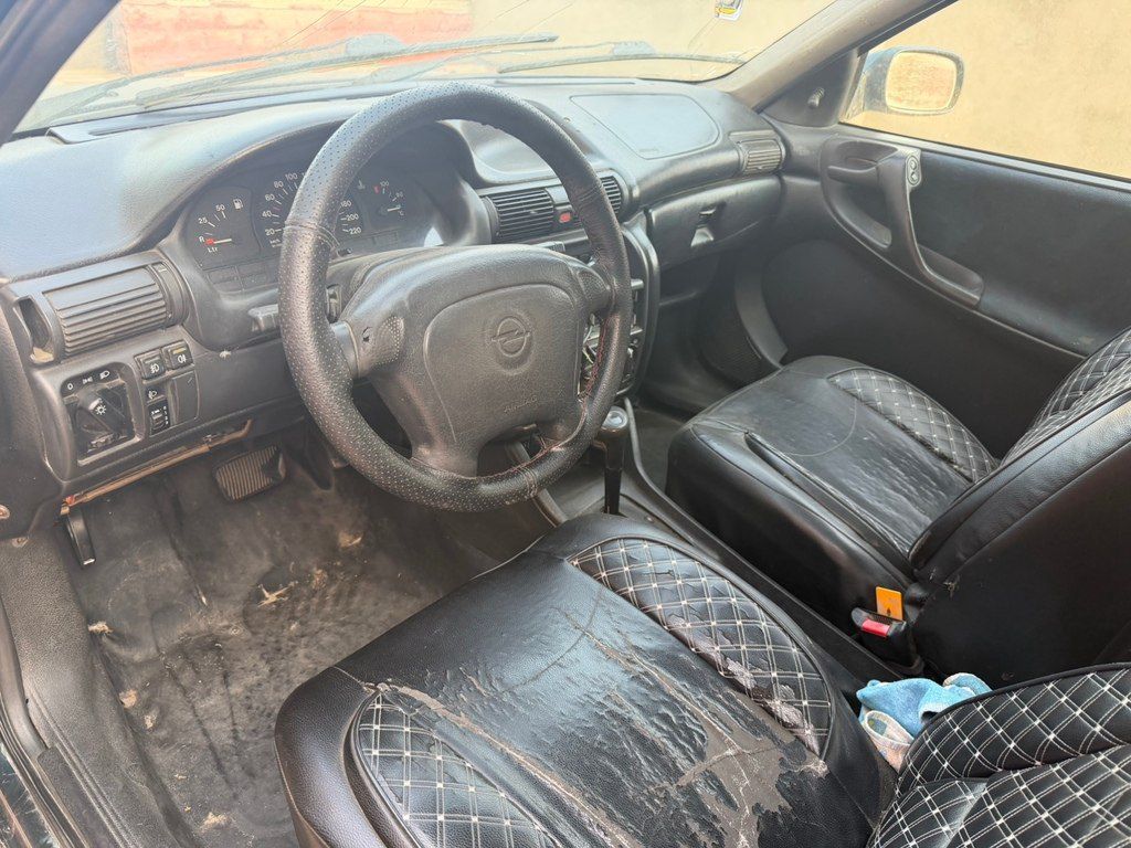 Opel Astra, 1.6 L, 1994 il, 330 000 km — Avtomobillər, Bakı (7)