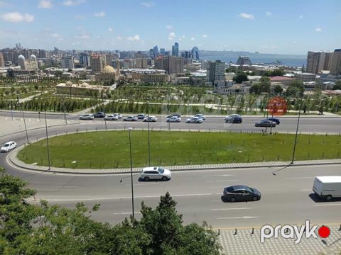 Satılır 3 otaqlı köhnə tikili 85 m²