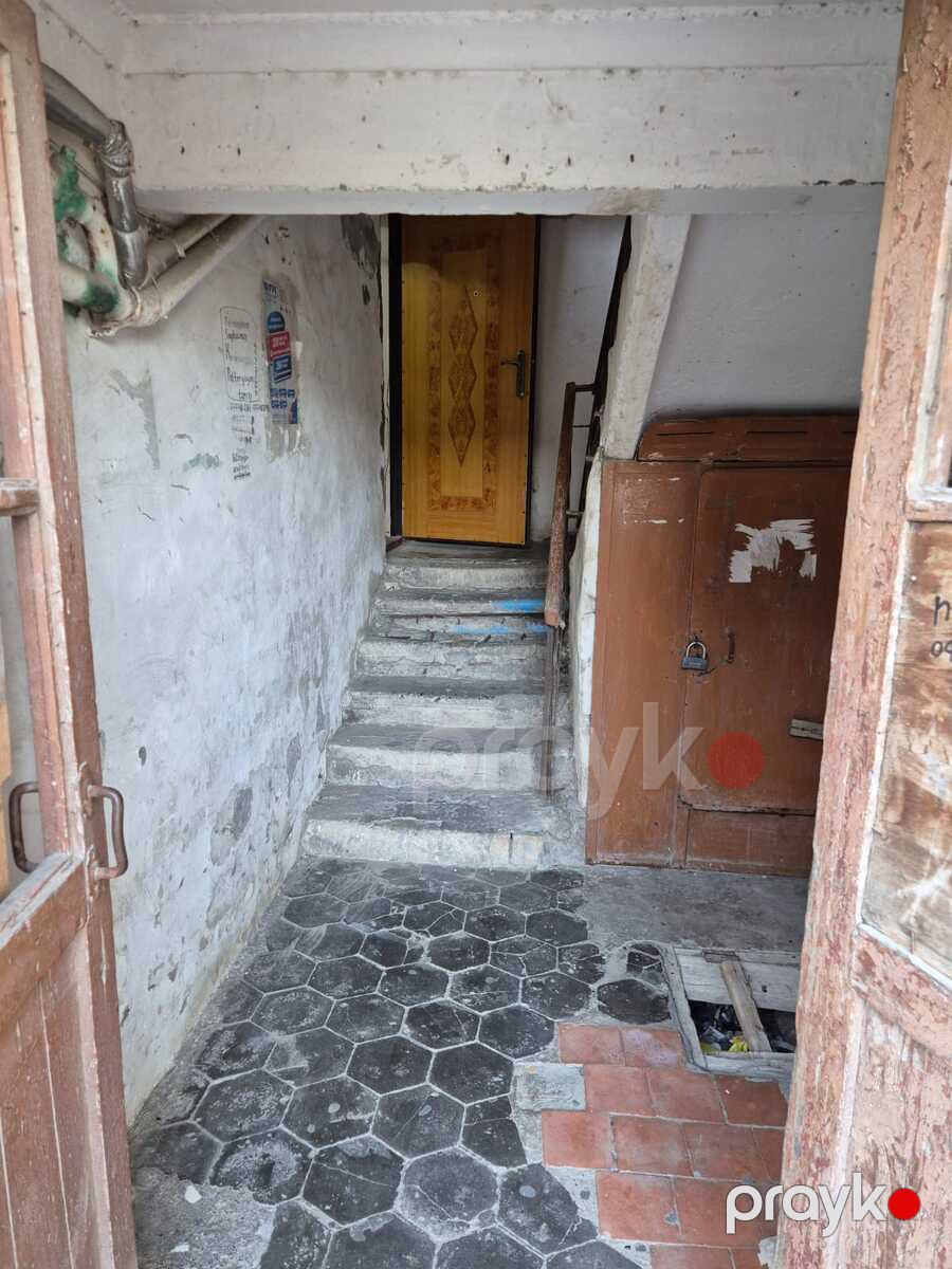 Satılır 1 otaqlı köhnə tikili 30 m² — Mənzil, Bakı (7)