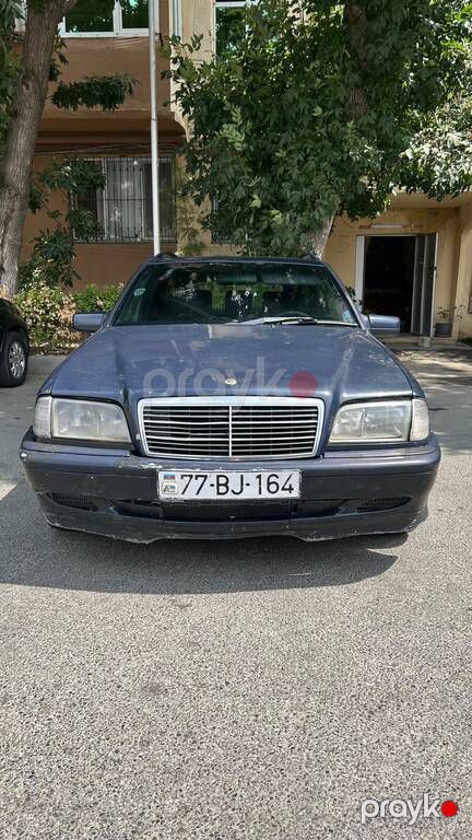 Mercedes C 220, 2.2 L, 1999 il, 452 200 km — Bakı