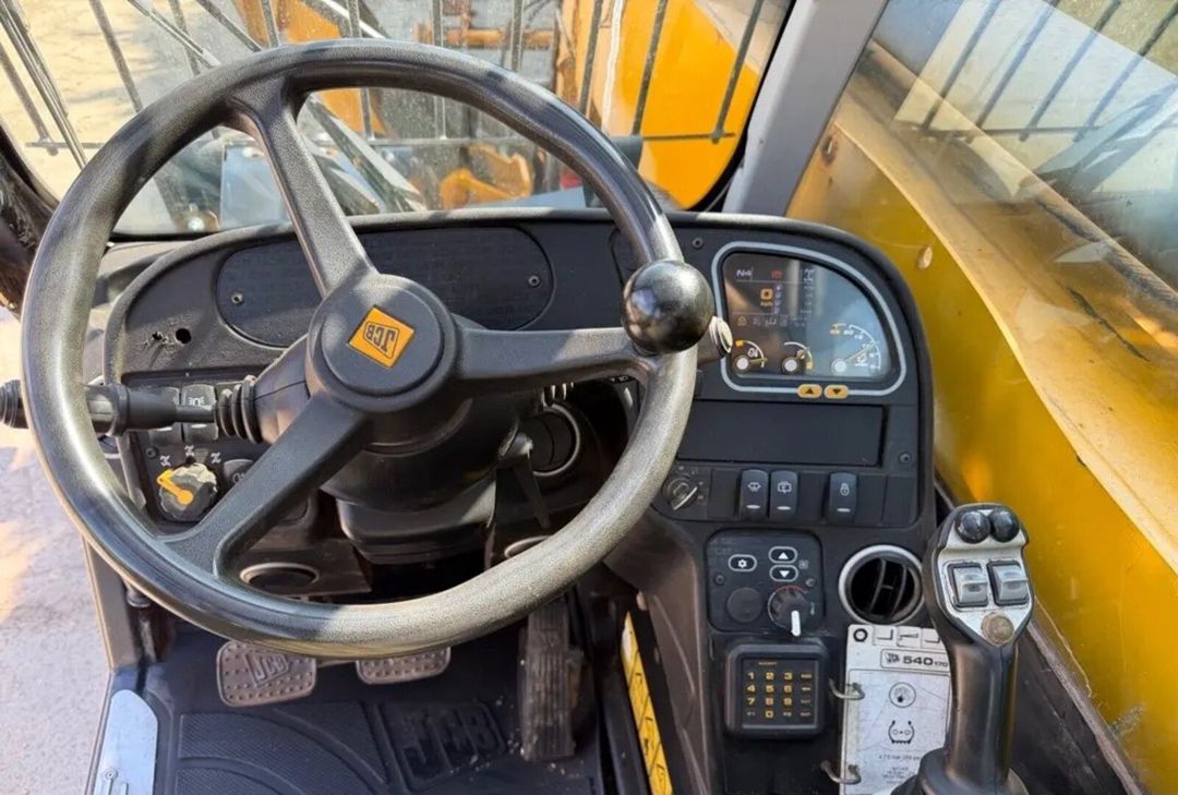 JCB 540-170 2016 | 17 Metrlik Teleskopik Yükləyici | A/C | Sifarişlə | Lizinq — Avto, Bakı (7)