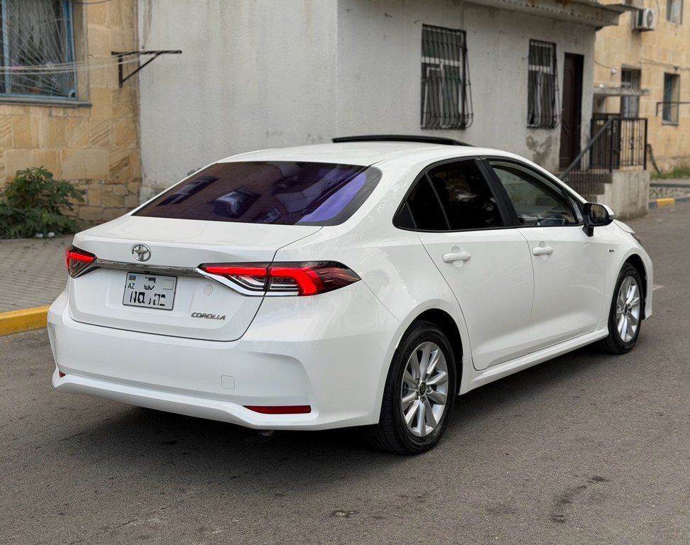 Toyota Corolla, 1.8 L, 0.85 kWh, 2024 il, 54 000 km — Avtomobillər, Bakı (6)