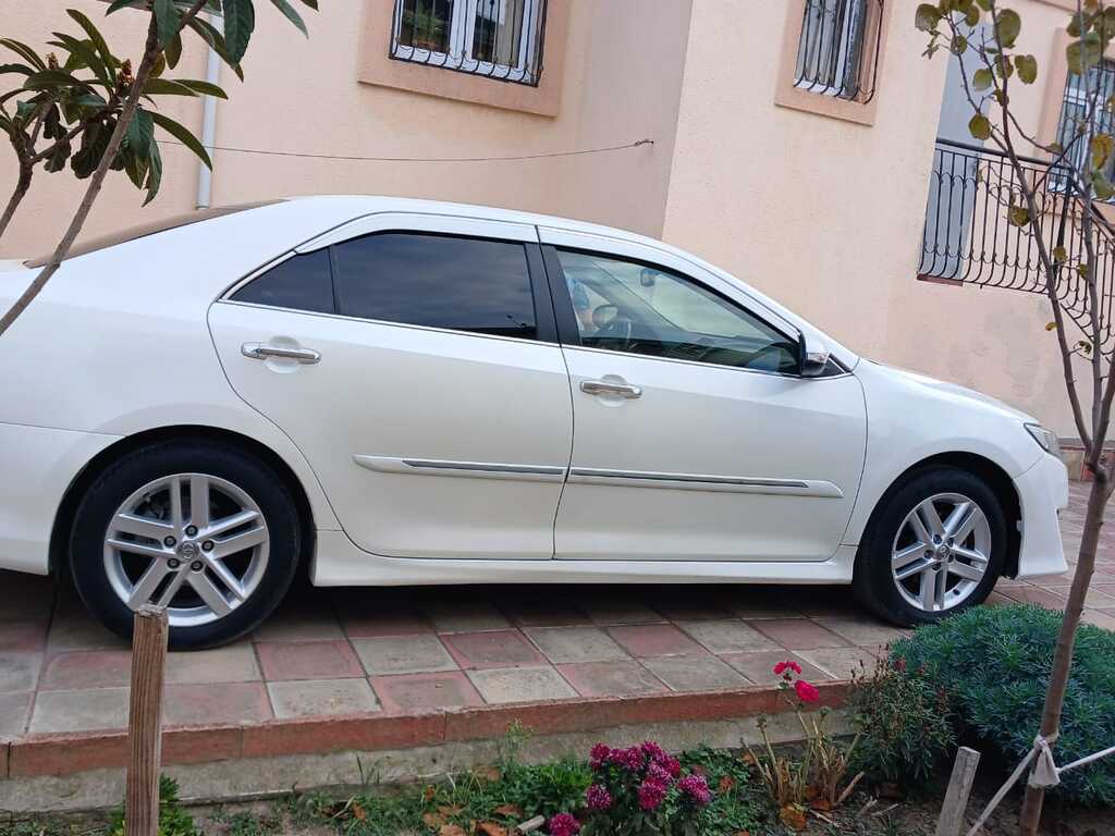 Toyota Camry, 2.5 L, 2013 il, 300 000 km — Avtomobillər, Bakı (4)