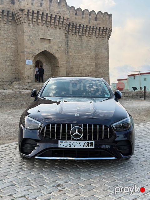 Mercedes E 300, 2.0 L, 2023 il, 62 500 km — Bakı