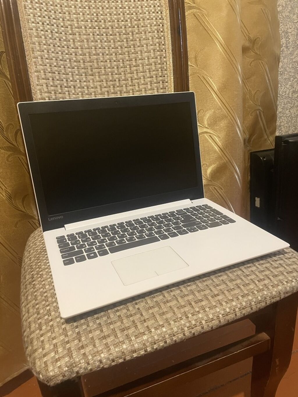Lenovo ideapad Ela veziyetde ag rengde siniqsiz catsiz problemsiz — Lenovo, Digah (3)