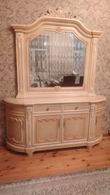 Kamot satılır təcili. Qiyməti 100 manat. Ünvan Mehdiabat Aytən 20. Zul — Furniture