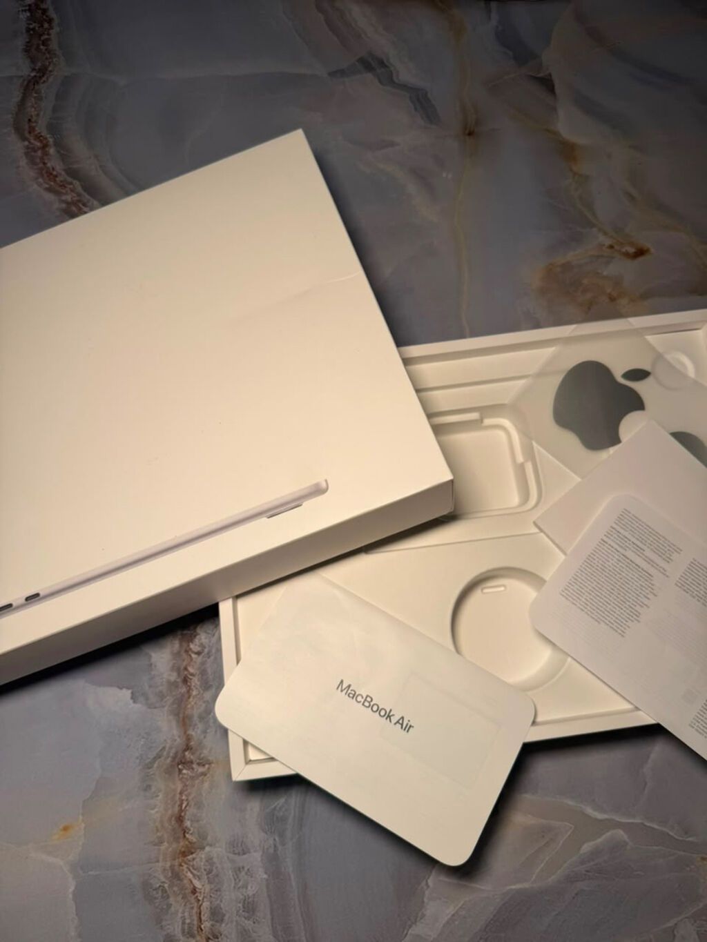 Apple MacBook Air 13.6" (M2) – Silver . İdeal vəziyyətdə Apple Macbook — Elektron kitablar, Bakı (4)