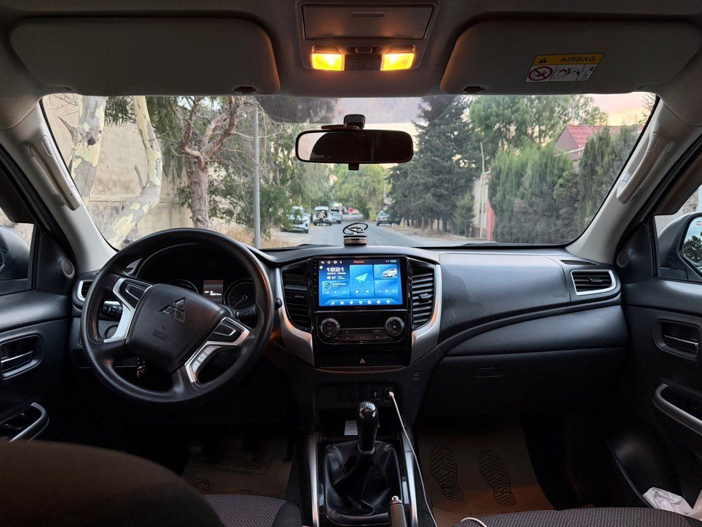 Mitsubishi L200, 2.4 L, 2023 il, 103 000 km — Avtomobillər, Bakı (2)