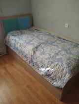 Tək nəfərlik çarpayı - Ölçü: təxmini 90x190 sm (tək ölçü) matrasla — Mebel