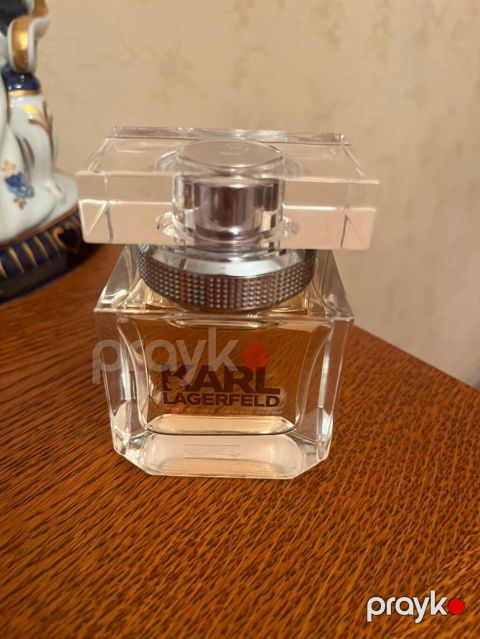 Təzə ətir Karl Lagerfeld 45 ml. Sadəcə qutusu tullanıb. Originaldir — Digah