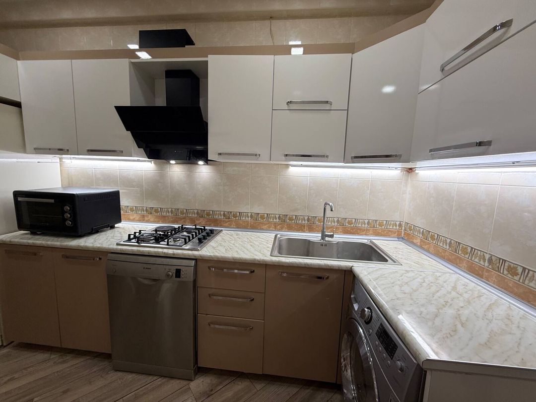 2-otaqlı yeni tikili kirayə verilir, Memar Əcəmi m., 60 m² — Mənzil, Bakı (8)