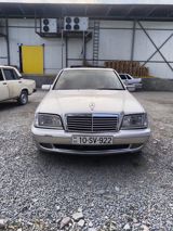 Mercedes-Benz C 230: 2.3 l | Sedan — Otomobil