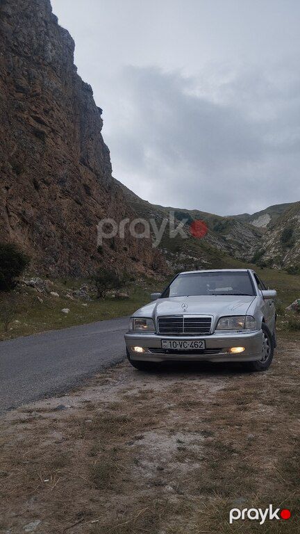 Mercedes C 200, 2.0 L, 1994 il, 450 000 km — Quba