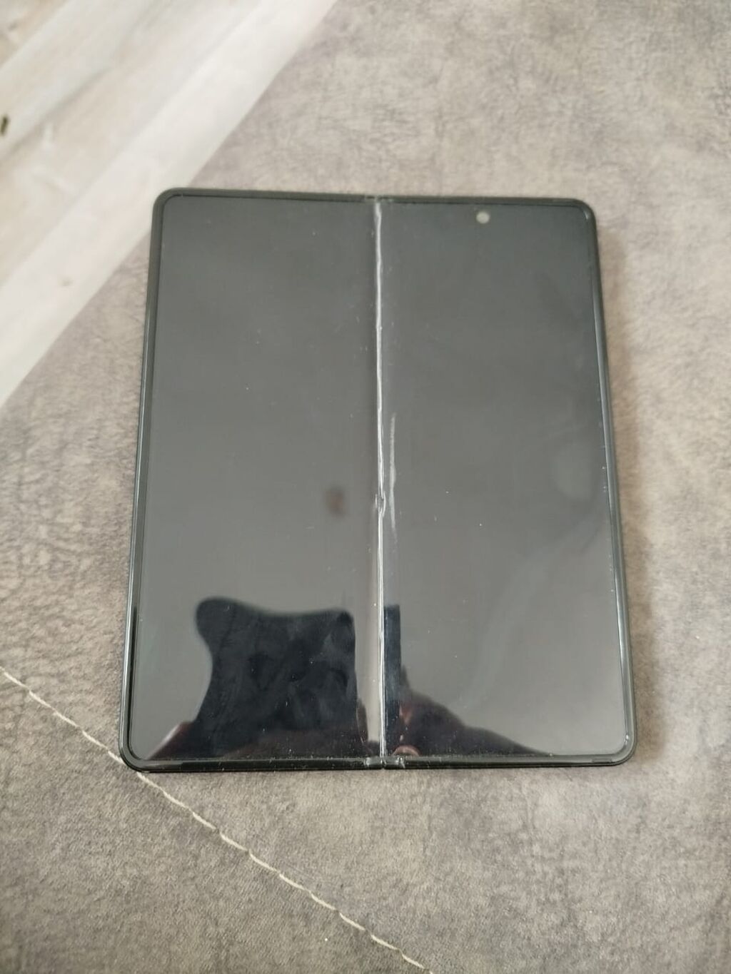 Salam Samsung Z Fold 3 qatlanan telefon satılır. sadəcə iç ekranı — Elektronika, Bakı (3)