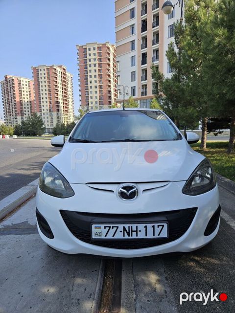Mazda 2, 1.5 L, 2012 il, 230 000 km
