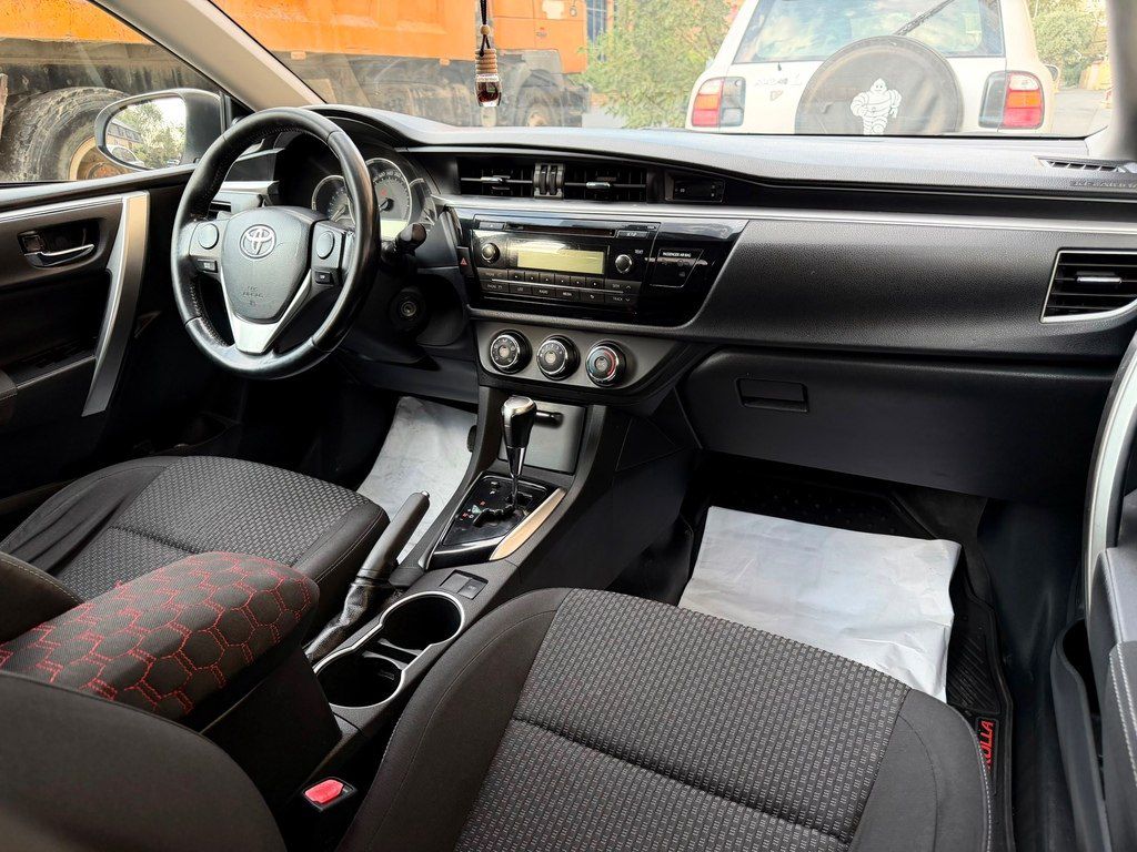 Toyota Corolla, 1.6 L, 2013 il, 220 000 km — Avtomobillər, Bakı (7)