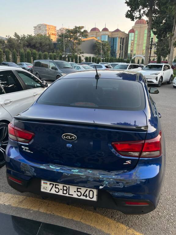 Kia Rio, 1.6 L, 2019 il, 142 000 km — Avtomobillər, Bakı (7)