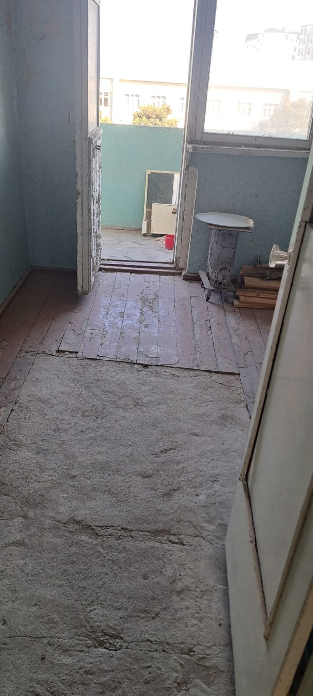 Xırdalan, 3 otaqlı, Köhnə tikili, 75 kv. m — Daşınmaz əmlak, Xırdalan