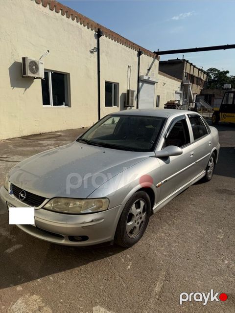 Opel Vectra, 1.8 L, 2001 il, 258 000 km