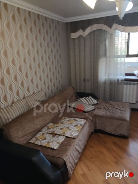 3-otaqlı mənzil kirayə verilir, Qara Qarayev m., 80 m²