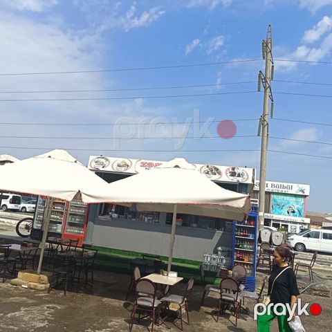 Zam-Zam – küçə kafe və fast-food köşkü • Menyu: dönər, kabab