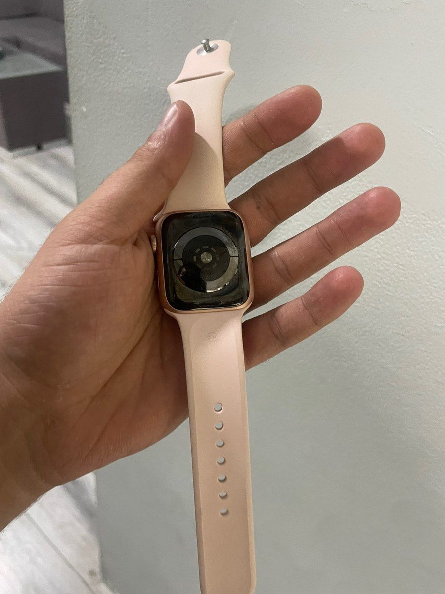 Apple Watch Series 5 Aluminum Gold 44mm — Elektronika, Bakı (2)