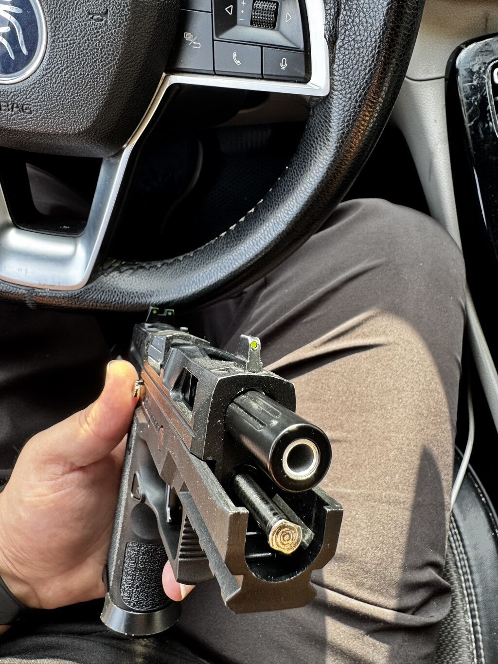 Original airsoft oyuncaq tapança. Korpus üzərində SIG Sauer loqosu və — Oyuncaqlar, Bakı (6)