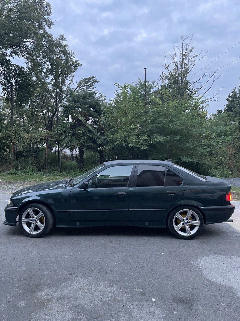 BMW 318, 1.8 L, 1993 il, 390 000 km — Avtomobillər, Zaqatala (9)