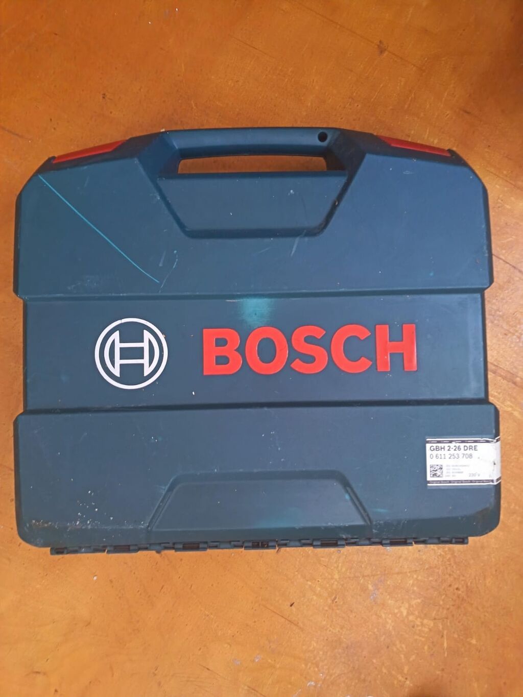 Bosch GBH 2-26 DRE Professional perforator. Alətin üzərində görünən — Perforatorlar, Bakı (2)