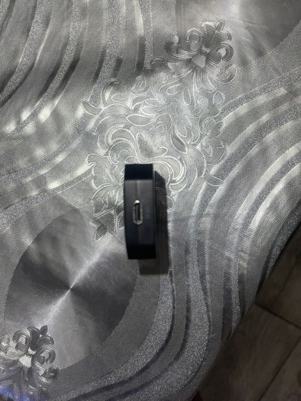 Kompakt USB hub / adapter satılır. Cihaz qara rəngdədir və üzərində 2 — Elektronika, Zərdab (2)